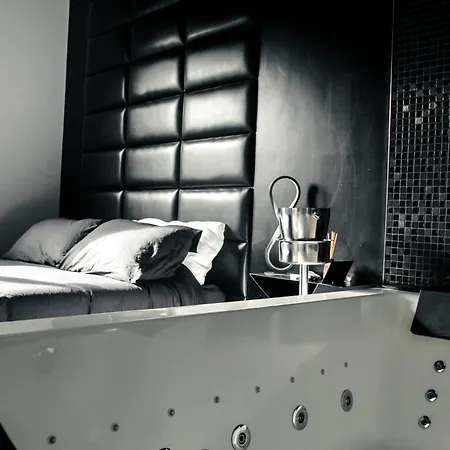 Spartan Apartment *